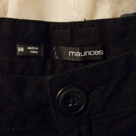 Maurice's Black linen shorts   - Picture 5 of 6